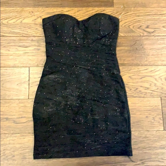 Le chateau dress - Picture 1 of 4